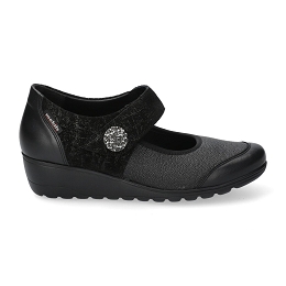 BLACK/BLACK