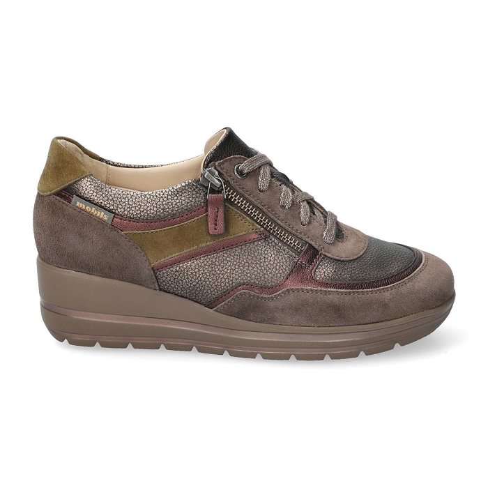 <span>april</span><br><span>VELCALF PREMIUM 1220t/c.9557n/990h/vp1221</span><br><span>ICE BROWN</span>