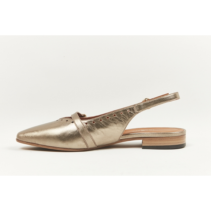 <span>2469</span><br><span>Cuir </span><br><span>OR</span>6002201_2