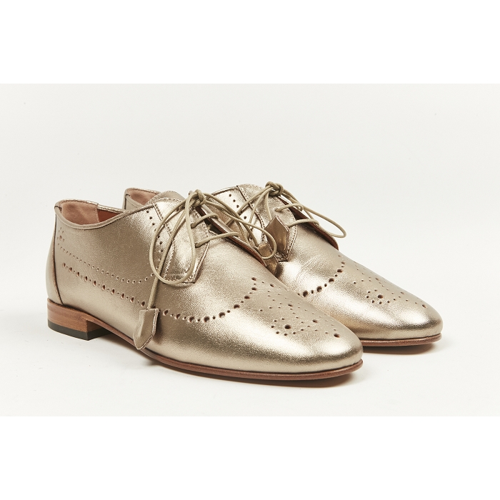 <span>2433</span><br><span>Cuir </span><br><span>OR</span>6002801_3