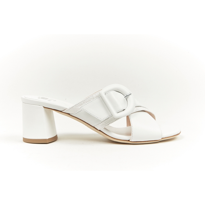 <span>her750</span><br><span>Cuir </span><br><span>BLANC</span>