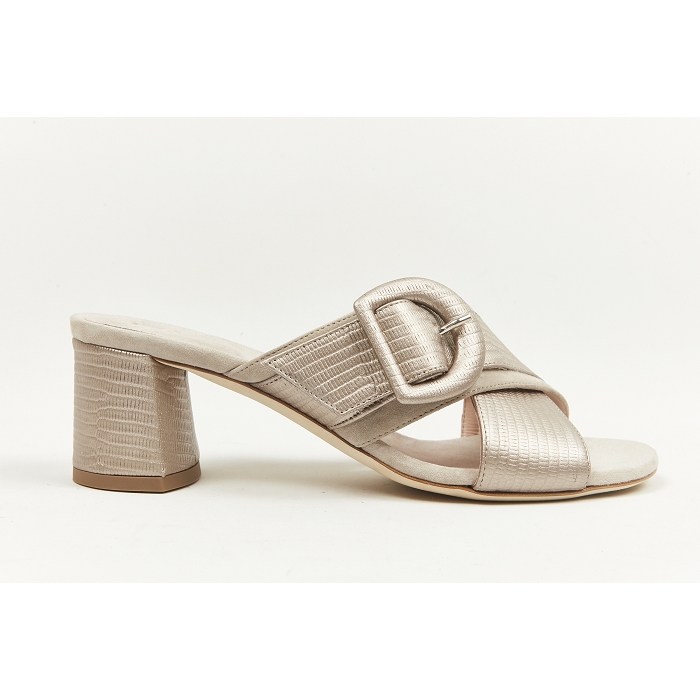 <span>her750</span><br><span>Cuir </span><br><span>Champagne</span>