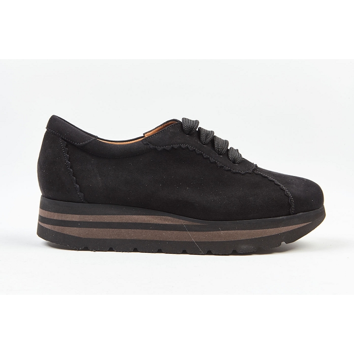 <span>4610h</span><br><span>VELOURS </span><br><span>BLACK</span>