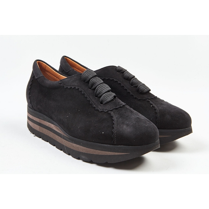 <span>4610h</span><br><span>VELOURS </span><br><span>BLACK</span>8272901_3