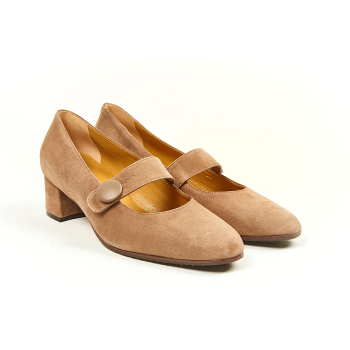 <span>3045</span><br><span>VELOURS </span><br><span>TAUPE</span>8273404_3