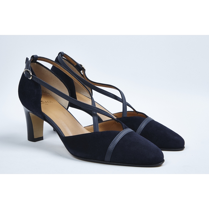 <span>4278</span><br><span>VELOURS </span><br><span>NAVY</span>8274002_3