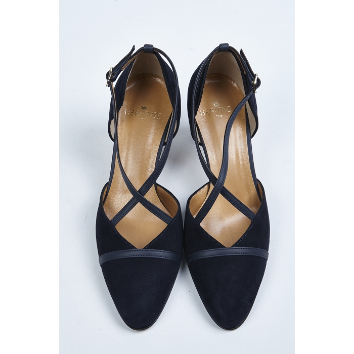 <span>4278</span><br><span>VELOURS </span><br><span>NAVY</span>8274002_4