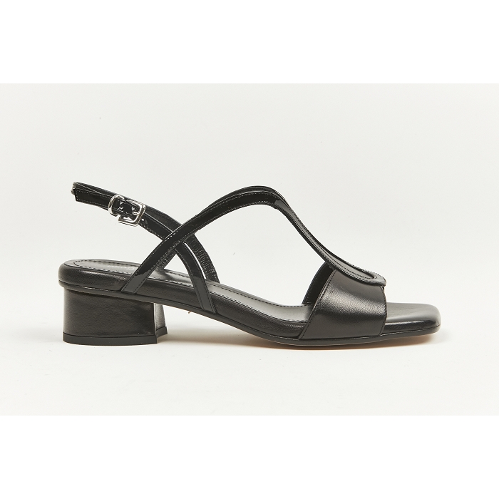 <span>16131</span><br><span>Bi-mat. </span><br><span>NOIR</span>