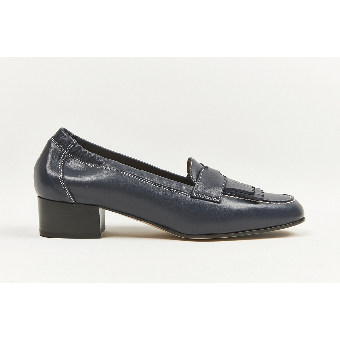 <span>4782</span><br><span>NAPPA savana blu</span><br><span>Marine</span>