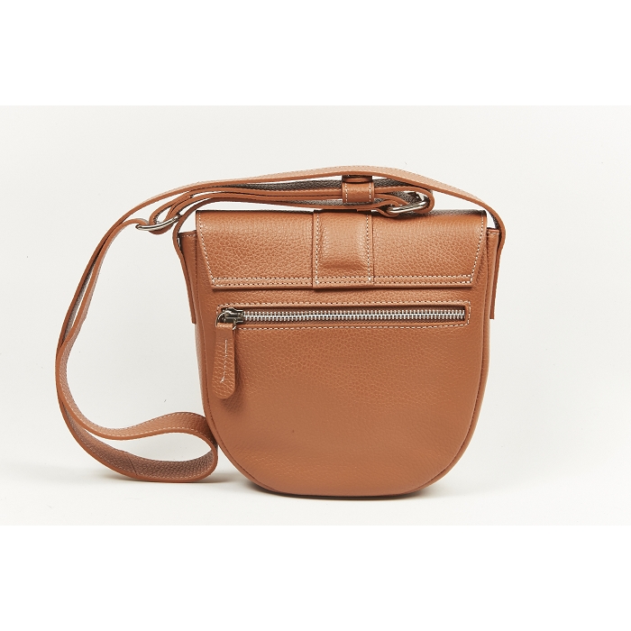 <span>22158</span><br><span>Veau </span><br><span>CAMEL</span>8278602_2