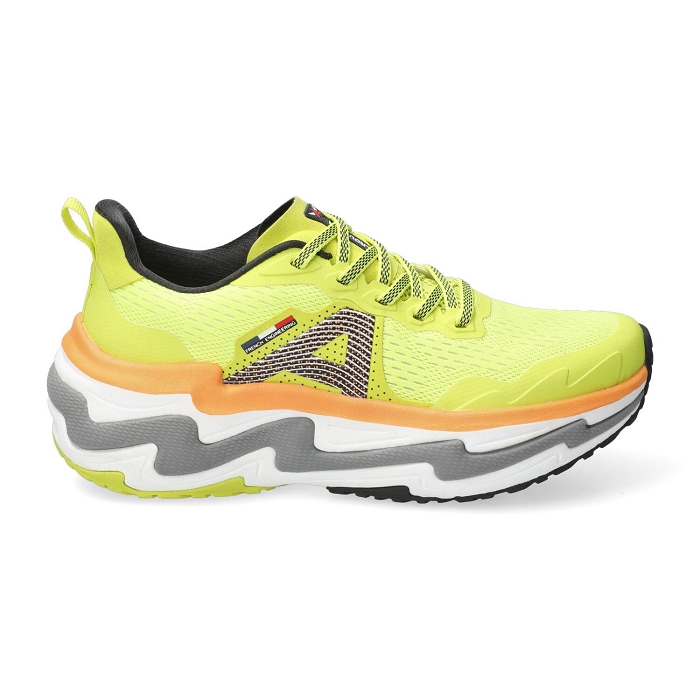 <span>dynamite</span><br><span>SEAMLESS 89/eg mesh 89 s.spring</span><br><span>SPRING</span>