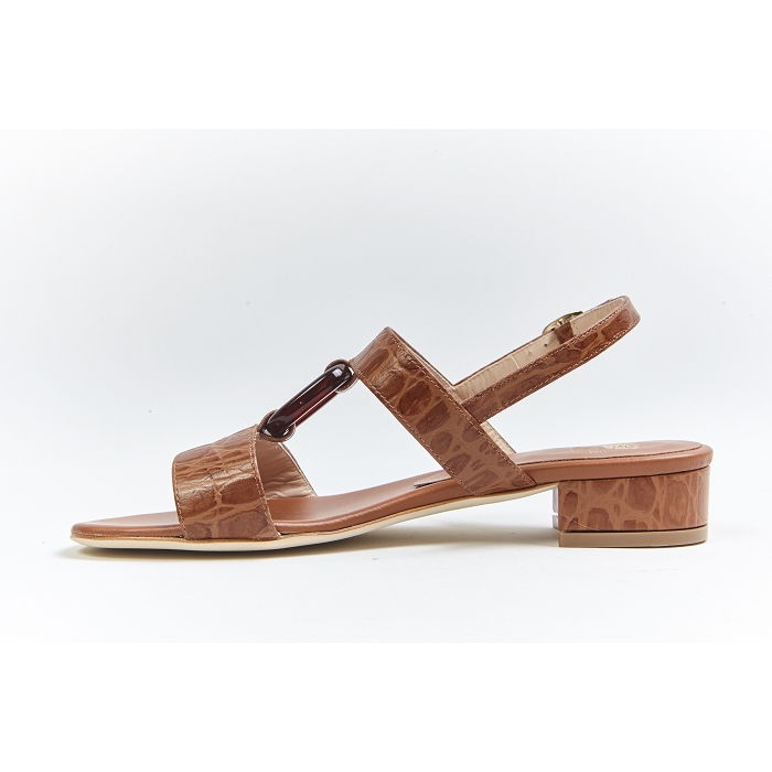 <span>203m</span><br><span>Veau </span><br><span>TOBACCO</span>9049005_2