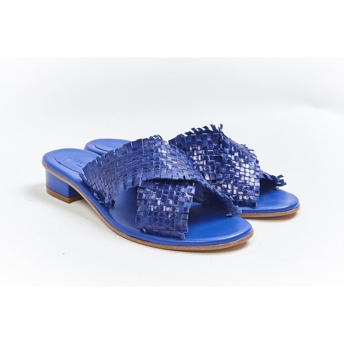 <span>2562</span><br><span>Tréssé </span><br><span>BLUE</span>9049203_3