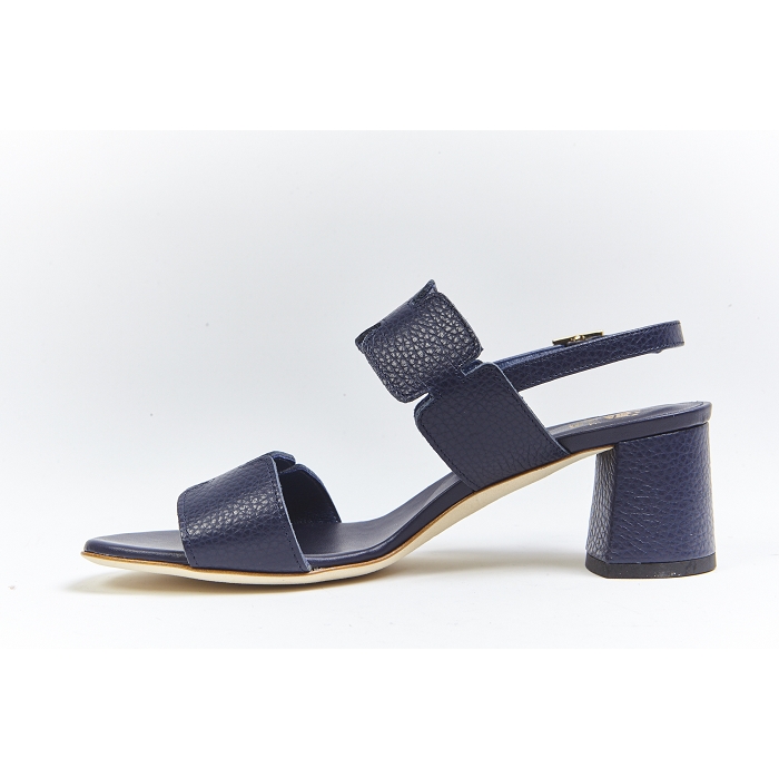 <span>800m</span><br><span>Cerf </span><br><span>BLUE</span>9050002_2