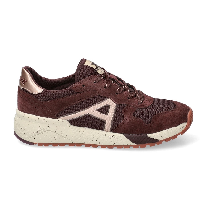 <span>vitesse</span><br><span>C.SUEDE 88/air mesh 88</span><br><span>DARK BORDO</span>